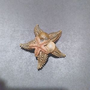 Starfish and Shell charm